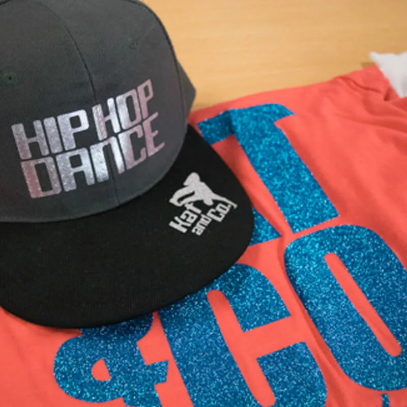 Gorra y playera personalizadas con vinil textil