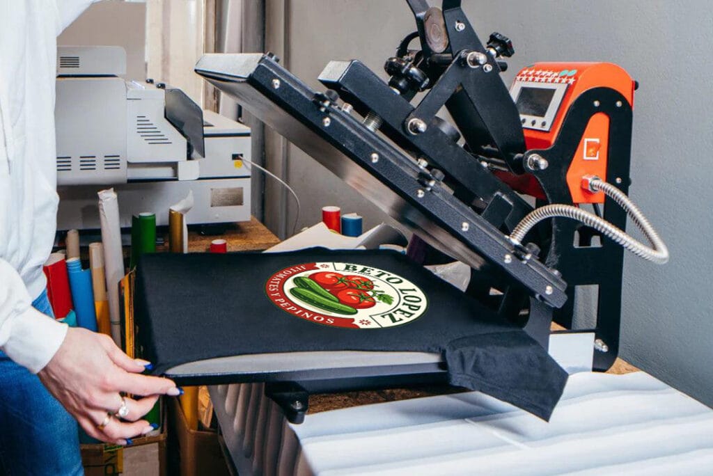 PLAYERA DECORADA EN DTF